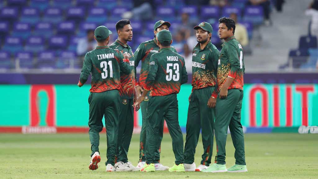 বেতন বাড়াচ্ছে বিসিবি, বিশেষ নজর যে ক্রিকেটারদের দিকে